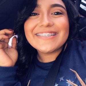 Meet your Posher, Iris